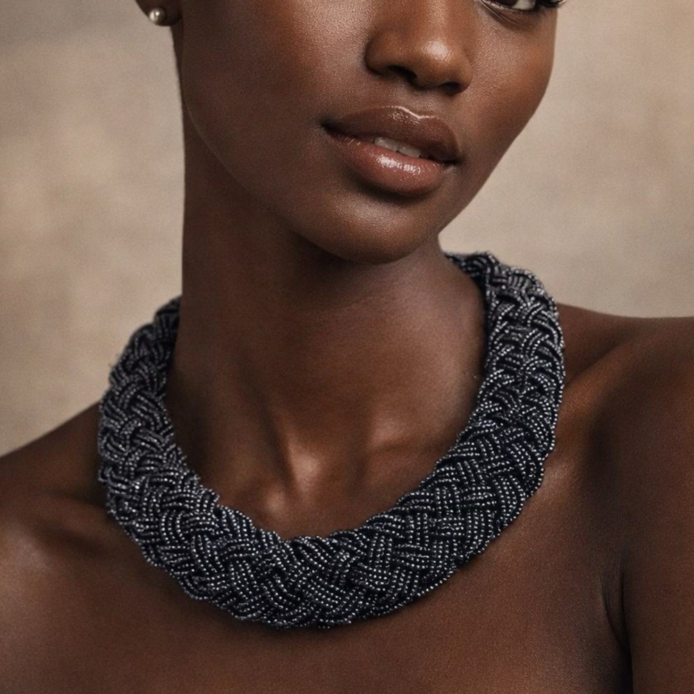 Elegant Blue Beaded Necklace